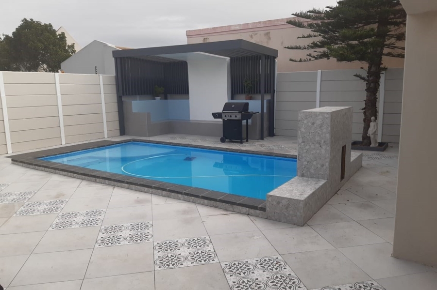 To Let 3 Bedroom Property for Rent in Parklands Western Cape